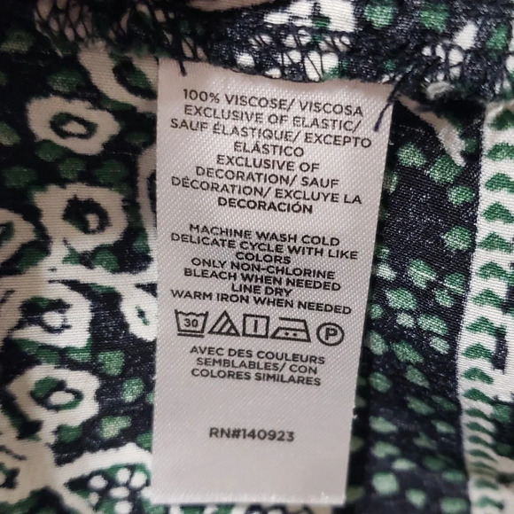 LOFT Floral Print Dress Sz Medium Smocked Green White Ruffle Cap Sleeves Cottage - Picture 13 of 14